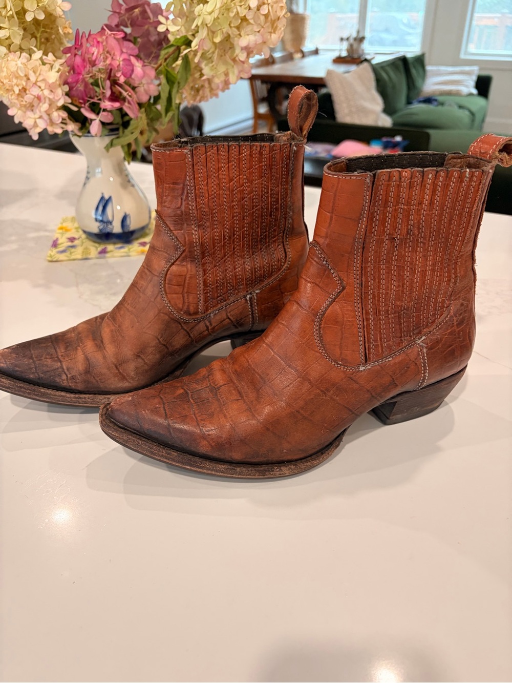 FRYE Women’s Leather Western Ankle Boots